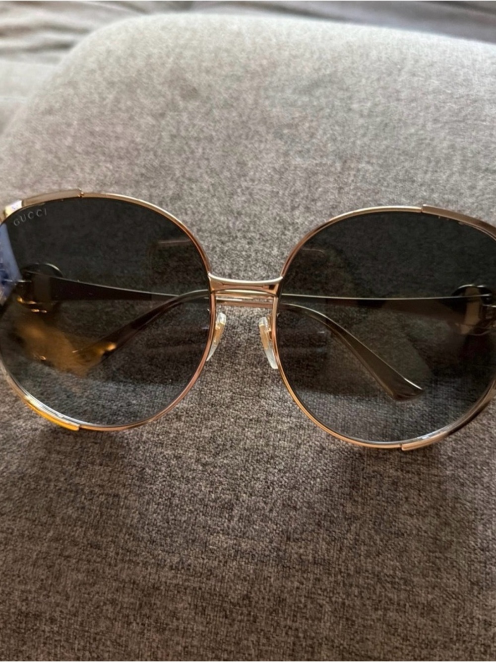 Gucci Gold Frame Sunglasses with Dark Green Lenses and Purple Case - Picture 2 of 2